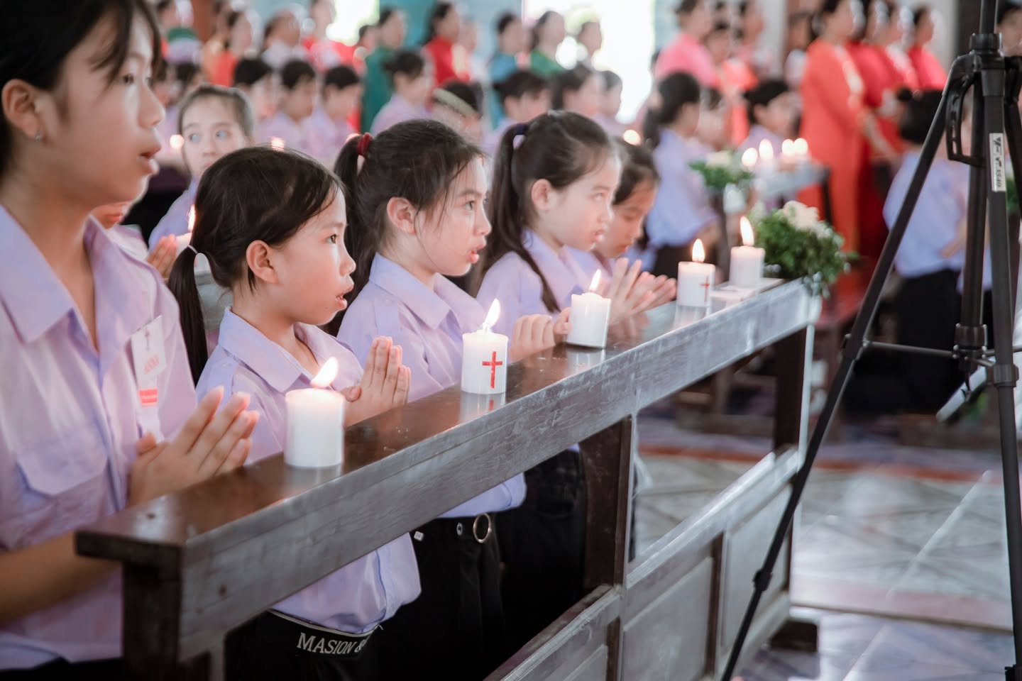 Sáng nay 4.6.2023, Đức Cha giáo phận tới thăm giáo xứ Thiết Tranh chúng ta. Trong chuyến viếng thăm, Đức Cha ban Bí…