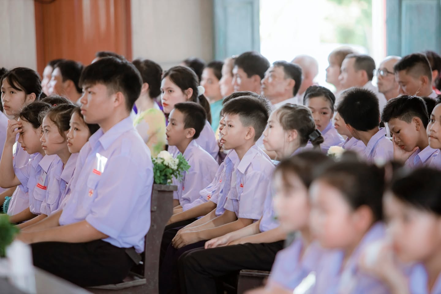 Sáng nay 4.6.2023, Đức Cha giáo phận tới thăm giáo xứ Thiết Tranh chúng ta. Trong chuyến viếng thăm, Đức Cha ban Bí…